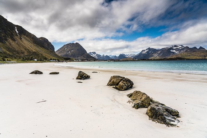 2-Day Lofoten Highlights Photo Tour (Summer) - Day two, from Flakstad’s surf to Reine’s peaks