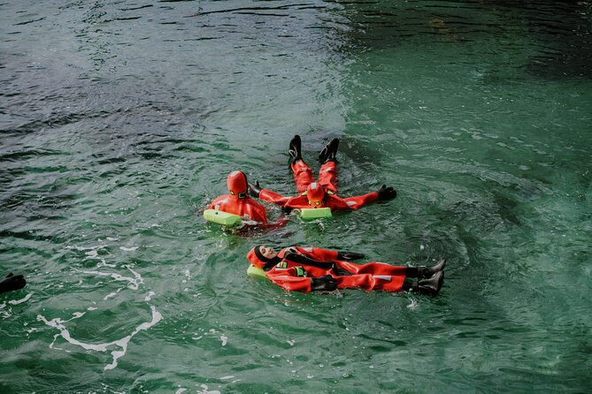 2 Hours Urban Arctic Floating Activity in the Harbours of Tromsø - Why this Arctic float works better than it sounds