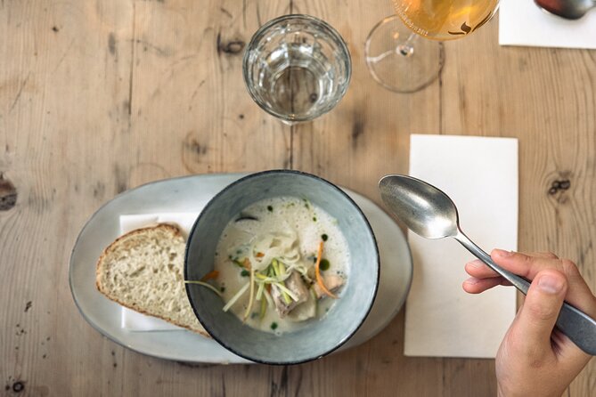 3 Hour Guided Food Walk Tour in Alesund, Norway - Why this food walk works well in Ålesund