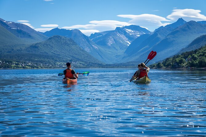 3-Hour Kayak Tour in Åndalsnes - Two hours toward Isfjorden