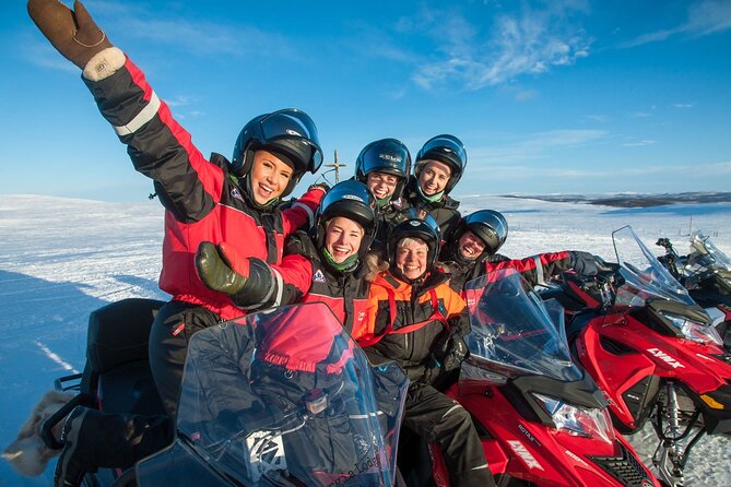 4hr Finnmarksvidda Snowmobile Adventure - Staying warm in Arctic conditions