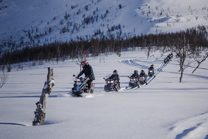 Adventure Snowmobile Safari - How much time you really spend on the snowmobile