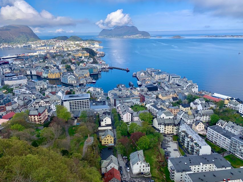 Alesund: Private Tour to the Viking Islands - Crossing the sub-sea tunnels to Giske