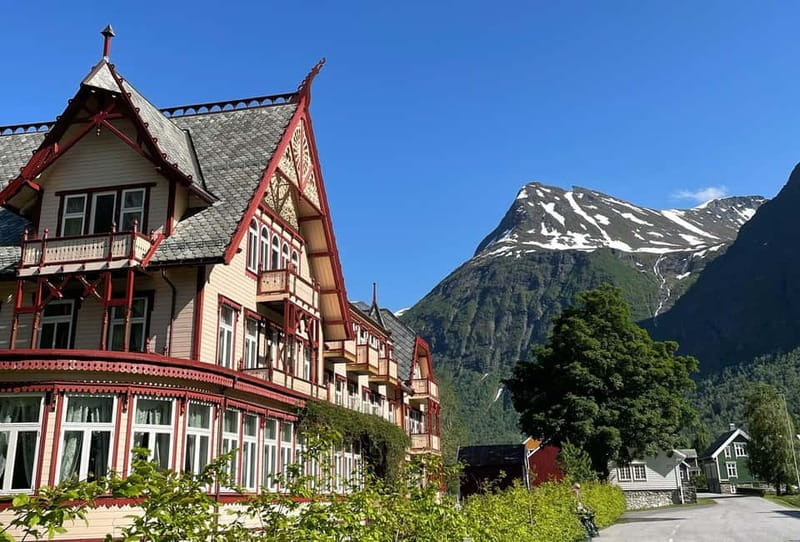 All About the Fjords, in one tour by bus & boat from Ålesund - Leaving Ålesund on Hjørundfjord