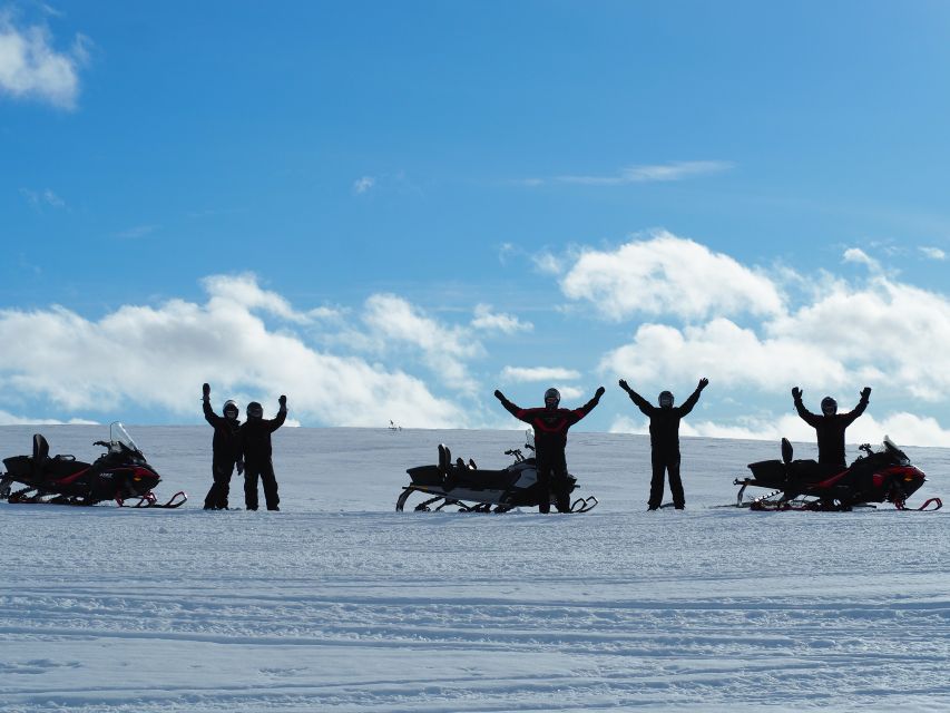 Alta: Guided Snowmobile Safari on Finnmarksvidda With Snacks - Is $325 a fair price?