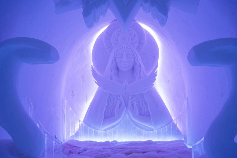 Alta: Igloo Ice Hotel and Hiking to the Frozen Waterfall. - Sorrisniva’s winter hotel is the main event