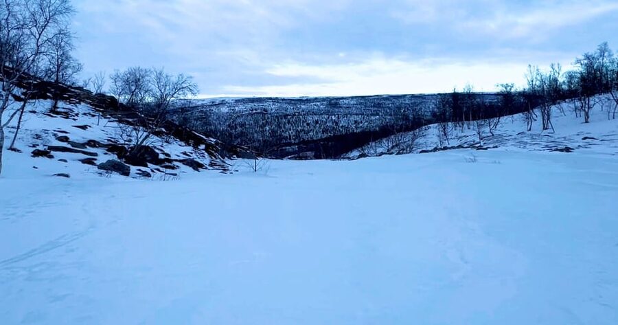 Alta: Igloo Ice Hotel and Hiking to the Frozen Waterfall. - How the experience compares with a standard Alta excursion