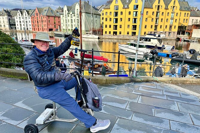 Amazing city walk in Ålesund - St. Olavplass, Kongens gate, and the final stretch
