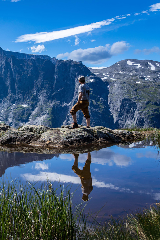 Andalsnes: Bike & Hike Adventure to Litlefjellet Summit - The View and Summit Lunch