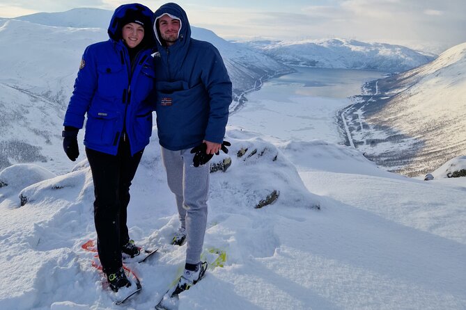 Arctic Snowshoe Hike in Norway - Mountains, fjords, and the sound of falling snow
