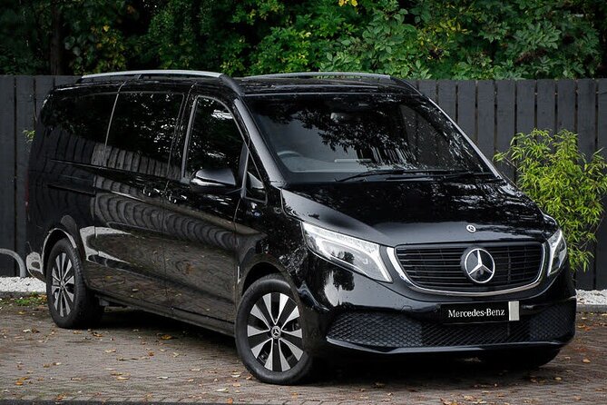Arrival Private Transfer from Bergen Airport BGO to Bergen by luxury minivan - A 25-minute ride into Bergen