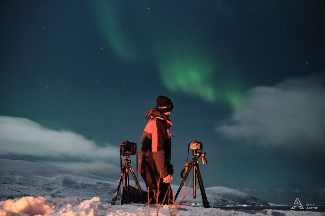 Aurora Safari Chase by big bus, free Photos, toilet onboard - The drive from Prostneset to the winter sky