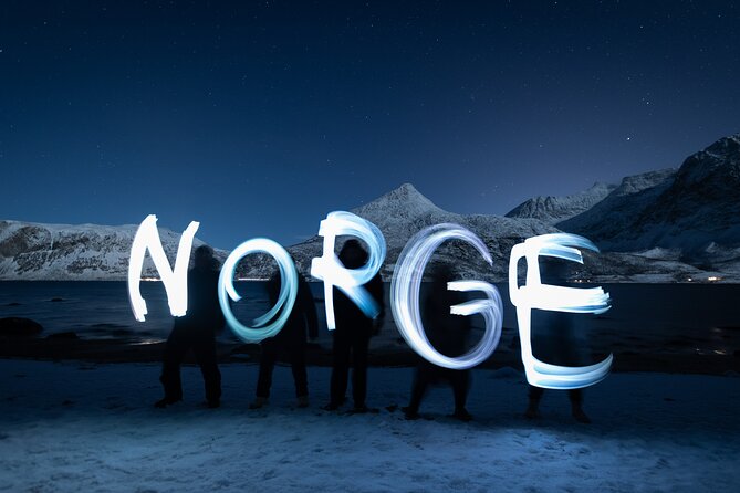 Auroras Hunt - Tour in Spanish, Northern Lights Chase in Spanish - Night photography and the included portrait