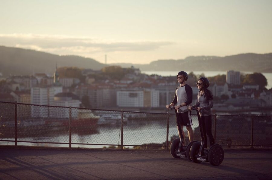 Bergen: 2 Hour Segway Tour - Monastery, Galgebakken, and Knøsesmauet