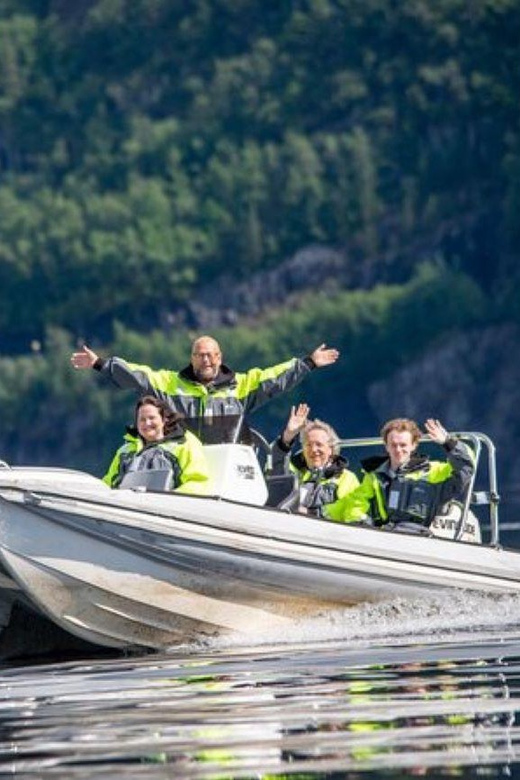 Bergen: Bergen Fjord by Zodiac or Pontoon Boat - Booking details worth knowing