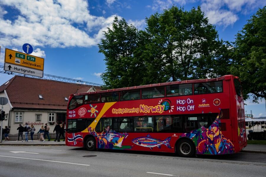Bergen: City Sightseeing Hop-On Hop-Off Bus Tour - Stop 1: King Håkon’s Hall and the Rosenkrantz Tower