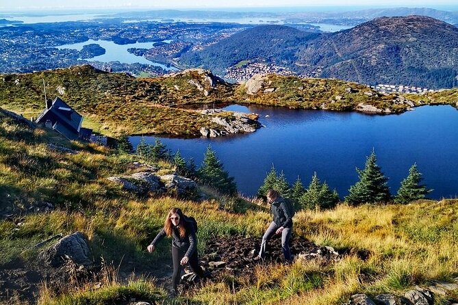 Bergen Classic Private hiking - Why the Ulriken to Fløyen crossing matters
