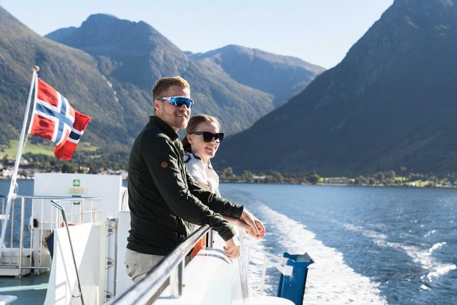 Bergen: Cruise to beautiful Rosendal by the Hardangerfjord - Leaving Bergen with Bryggen in view