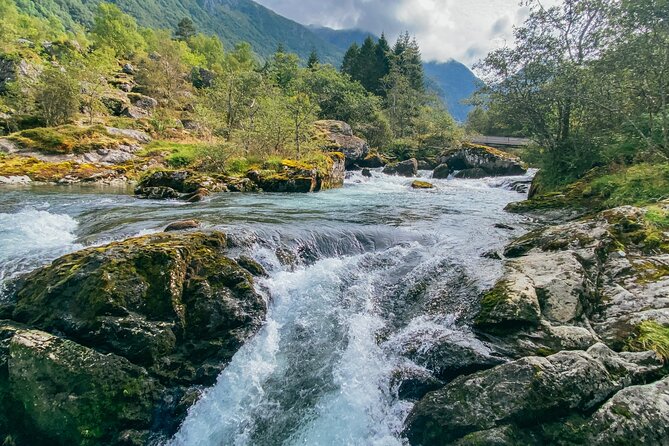 Bergen Day Tour to National Park Folgefonna and Glacier Lake - Folgefonna National Park is about the walk, not a hard trek