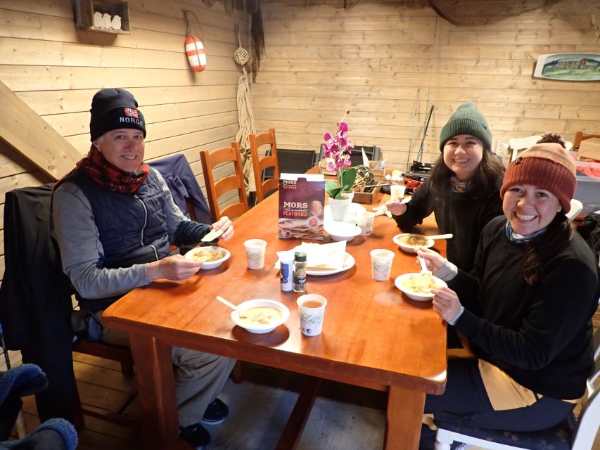Bergen: Guided Fishing Tour with Outdoor Cooking - Rain, wind, and the practical side of the day