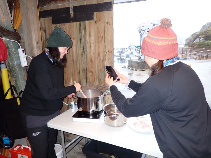 Bergen: Guided Fishing Tour with Outdoor Cooking - What the experience does especially well
