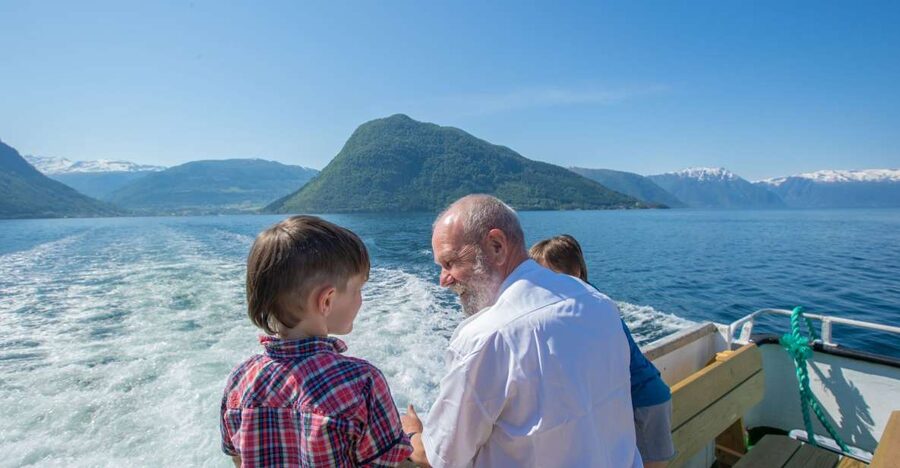 Bergen: Guided Fjord & Glacier Tour to Fjærland - Practical details that can save you trouble