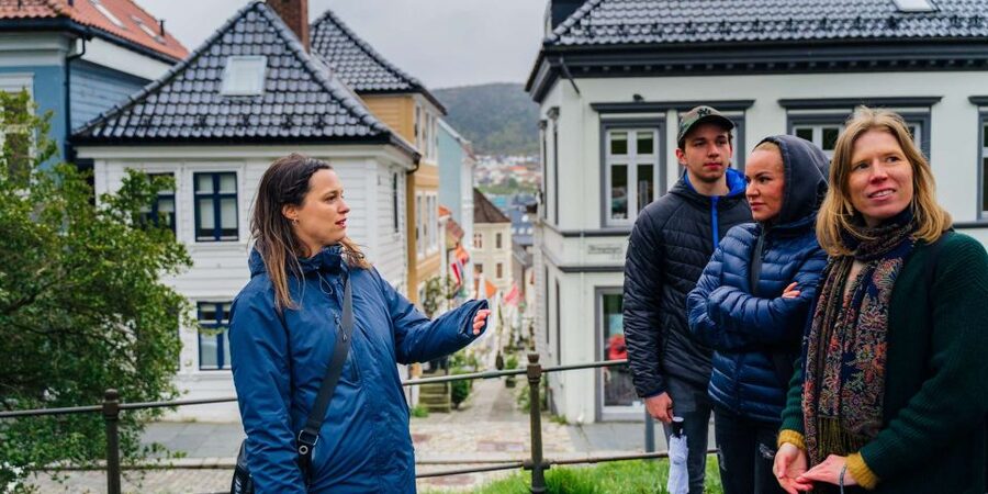 Bergen: Nordnes Neighborhood Hidden Gems Walking Tour - Nordnes today: parks, schools, and everyday Bergen