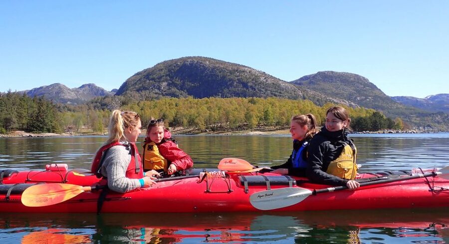Bergen: Øygarden Islets Guided Kayaking Tour - Why Øygarden makes a better paddle than a city harbor