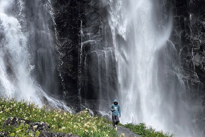 Bergen : Private Waterfalls and Wonders Tour in Norway - Skjervsfossen offers a close look and a curious stop
