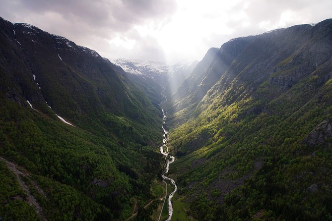 Bergen: Self-Guided Roundtrip (Sognefjord Cruise 5h & Flamsbana) - Returning from Myrdal to Bergen