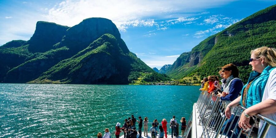 Bergen: Viking Village, Nærøyfjorden Cruise and Flåm Railway - The Nærøyfjord cruise is the day’s star