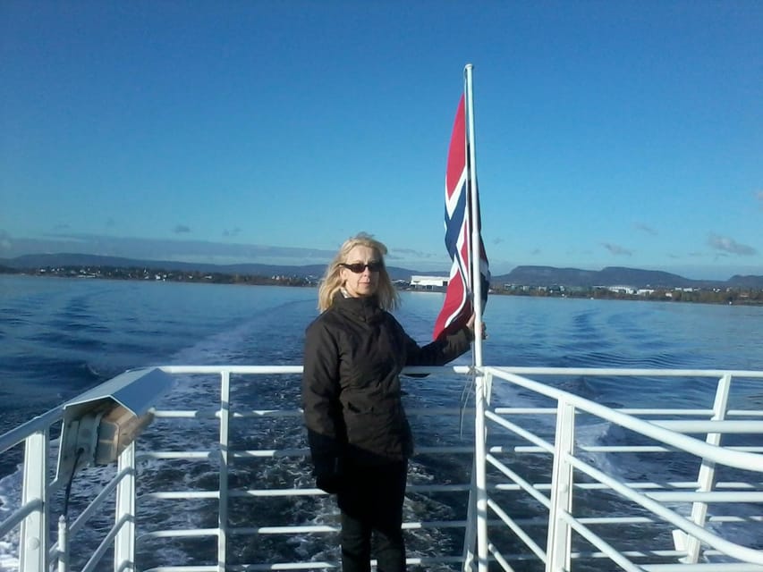 Best of Oslo: Walking Tour with a local guide - Akershus Castle and Fortress by foot