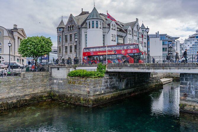 City Sightseeing Alesund Hop-On Hop-Off Bus Tour - Atlanterhavsparken, the final major stop