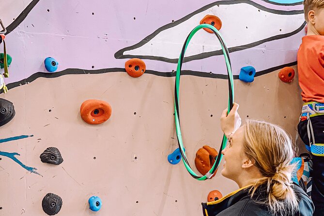 Climbing in Mørkvedhallen Klatresenter - Roped routes for a proper climbing workout