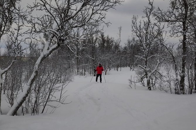Cross-Country Ski Lesson for Beginners in Tromso - Clothing, footwear, and small practical details