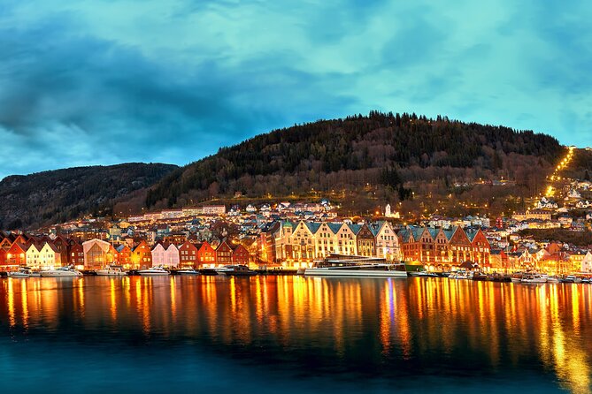 Discover Bergen on Foot and Boat - A smart first look at Bergen