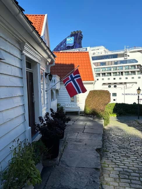 Discover Private+ Stavanger Guided City Tour - Who will get the most from this tour