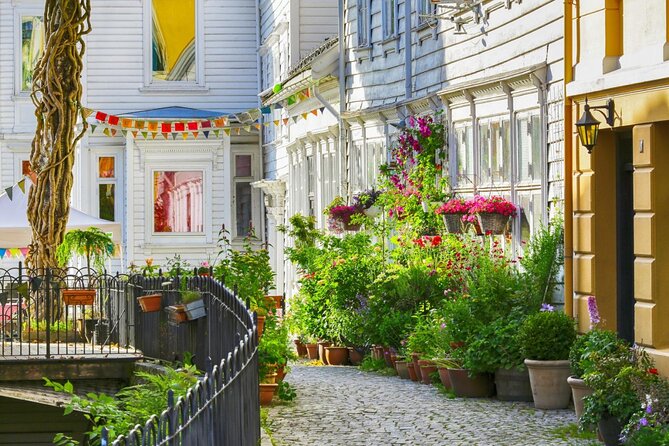 Essential Bergen: 2-Hour Private Guided Walking Tour - St. Mary’s Church, Bergen’s oldest survivor