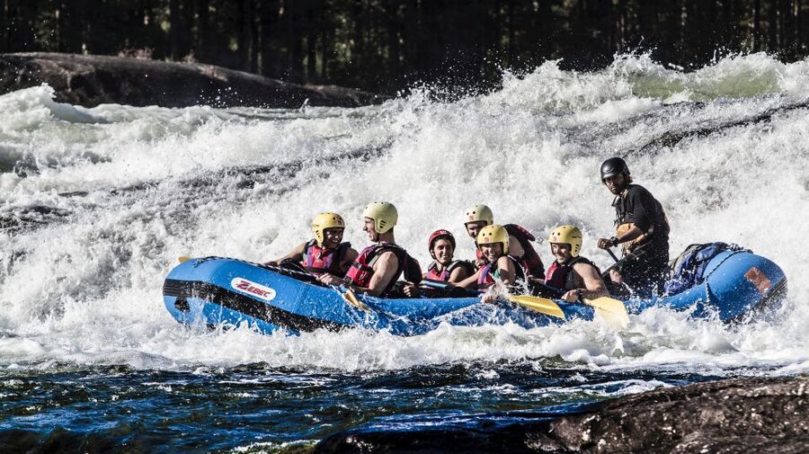 Evje: White Water Rafting Trip on Norway's Warmest Rivers - Why rafting the main rapids twice matters
