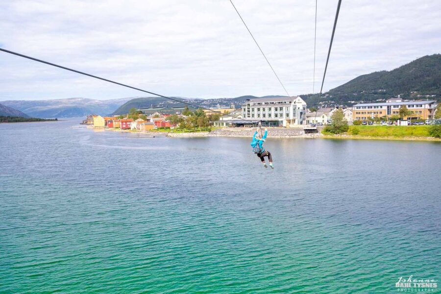 Feel the adrenaline in Mosjøen Zipline - What happens at the launch platform