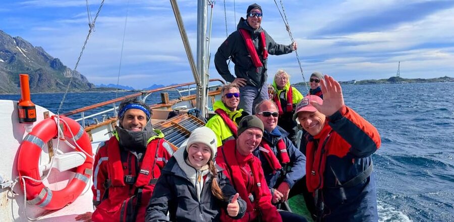 Fishing trip from Henningsvær - Fishing in Lofoten’s productive waters