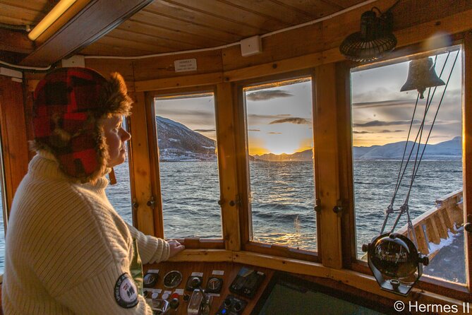 Fjord & History Cruise - Staying warm on the open deck