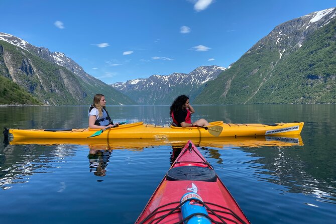 Fjord paddle in Hellesylt - Half Day Kayaking Tour - Why Hellesylt is a smart place to paddle