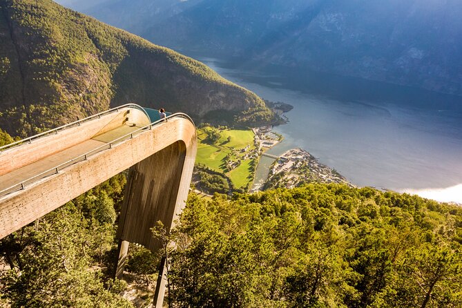 Flam: The Spectacular Stegastein Viewpoint Tour (Small Group) - Why Stegastein is worth the climb