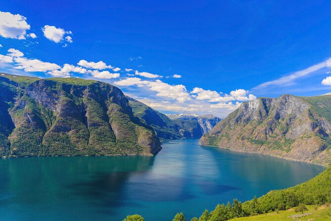 Flåm Tour: Borgund Stave Church, Lærdal & Stegastein - Key points at a glance
