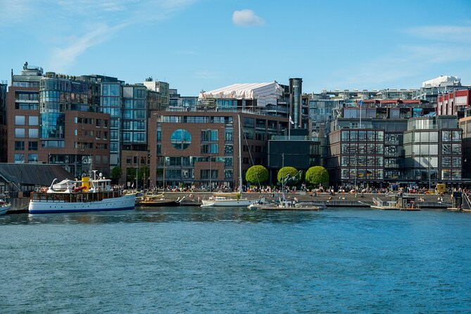 Free City Walking Tour in Oslo - Aker Brygge, the National Museum, and the Nobel Peace Center