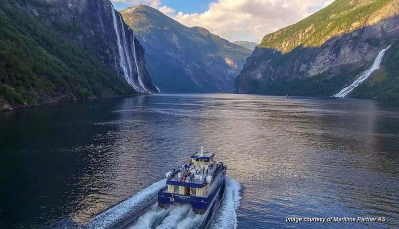 From Ålesund: Round Trip Fjord Cruise to Geirangerfjord - Entering Geirangerfjord and seeing the Seven Sisters