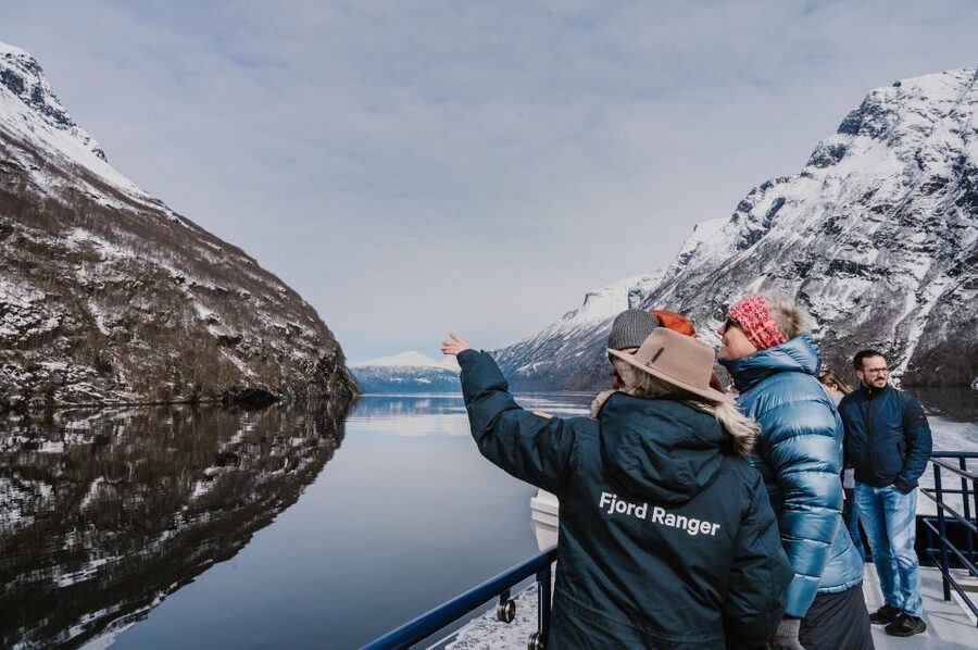 From Ålesund: Winter Fjord Cruise to Geirangerfjord - Practical details before you reserve