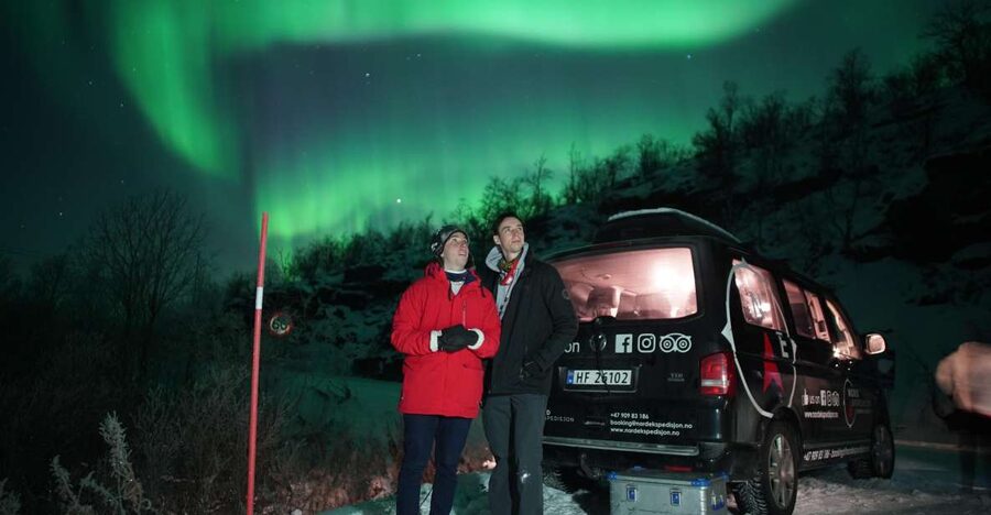 From Alta: Nighttime Northern Lights Spotting Tour - Who should book this Alta night tour