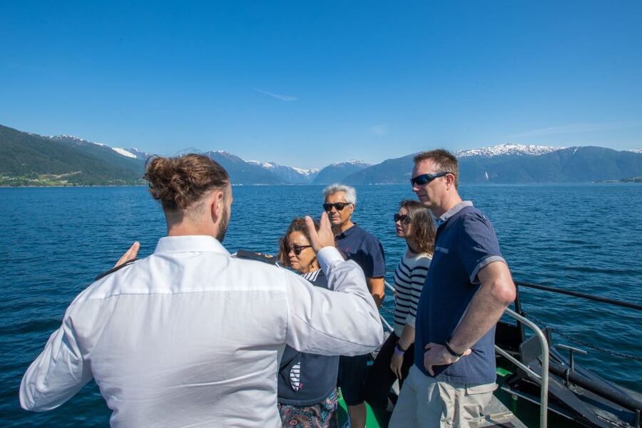 From Balestrand: Guided Fjord & Glacier Tour to Fjærland - 12:10 departure from Balestrand